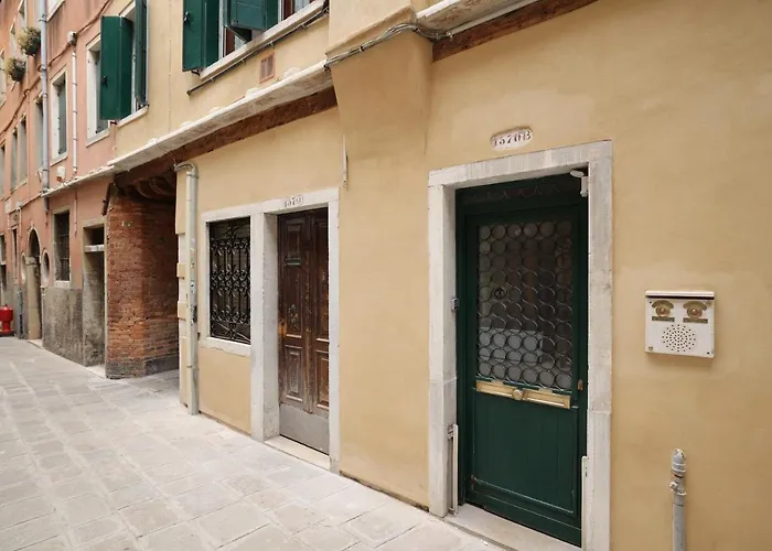 Appartement San Marco Elegant A Step From St Marks Square - Heaven Collection Venetië