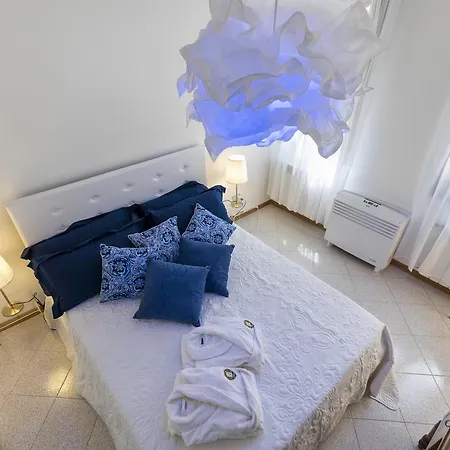 Appartamento Heaven San Marco 1 E 2, The Elegant A Stone S Throw From St S Square Venezia