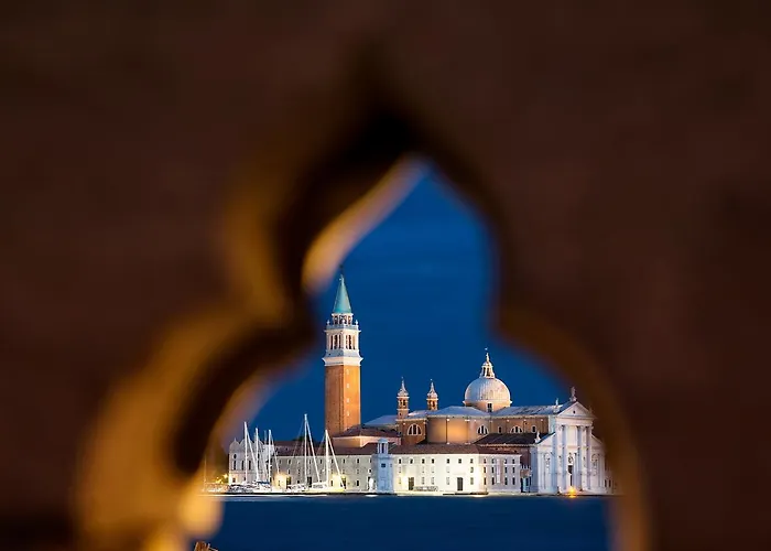 Appartement Heaven San Marco 1 & 2, The Elegant A Stone S Throw From St S Square