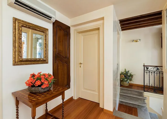 Heaven San Marco 1 & 2, The Elegant A Stone S Throw From St S Square Appartement Venise