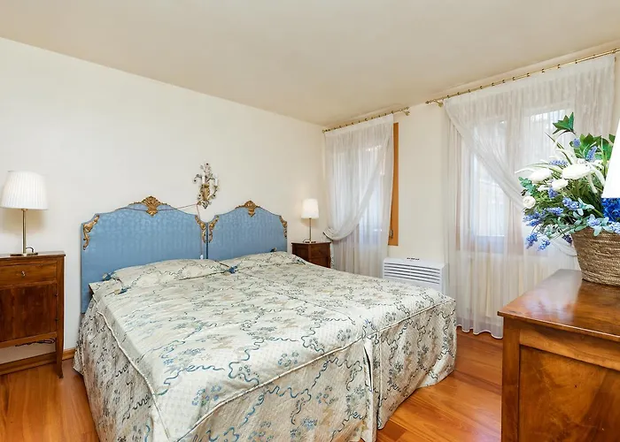 Heaven San Marco 1 & 2, The Elegant A Stone S Throw From St S Square Appartement *